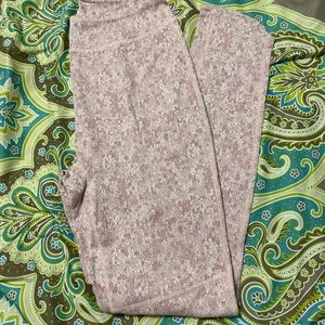 Gymshark set. Same color pink